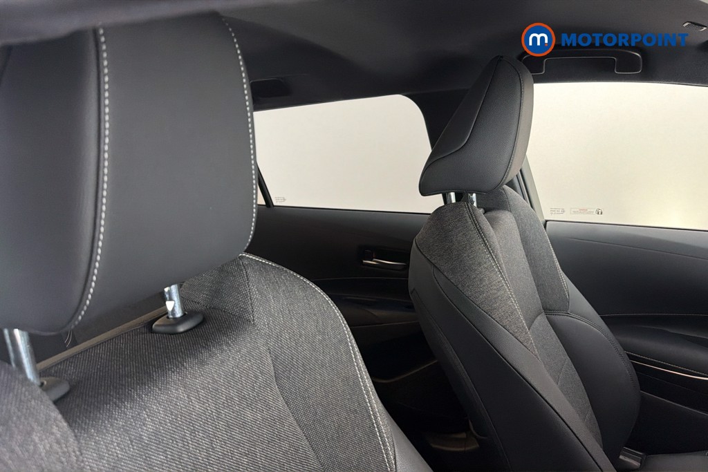 Toyota Corolla Design Automatic Petrol-Electric Hybrid Estate - Stock Number (1656173) - 23rd supplementary image