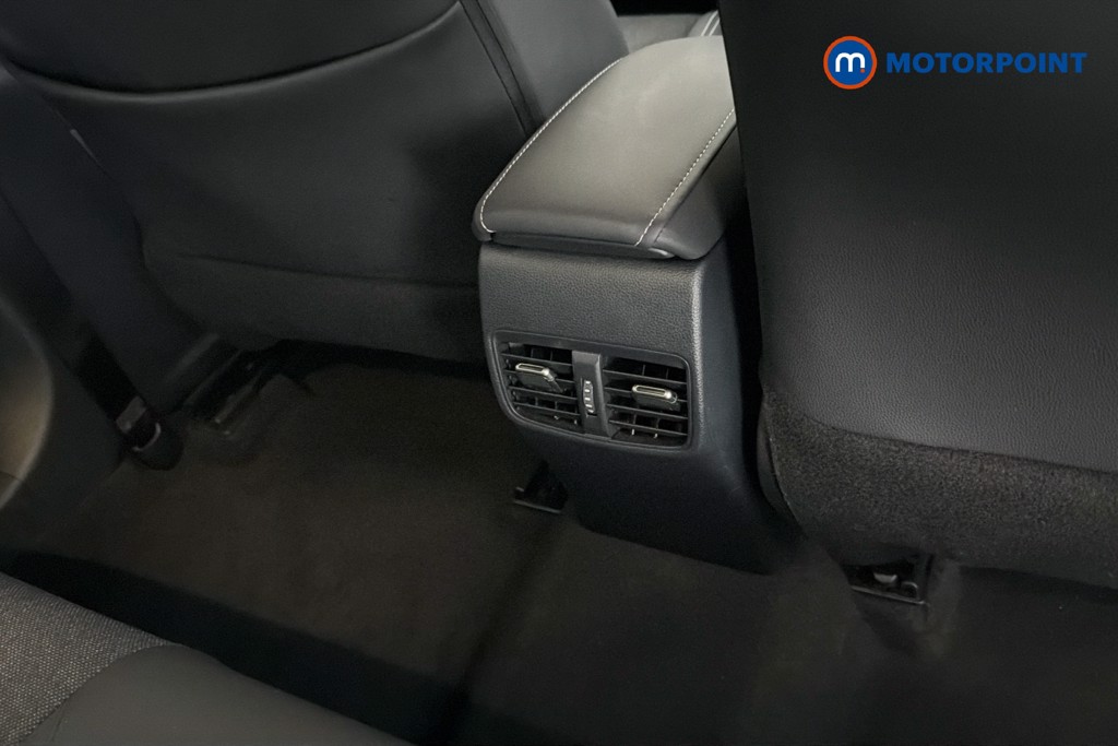Toyota Corolla Design Automatic Petrol-Electric Hybrid Estate - Stock Number (1656173) - 30th supplementary image