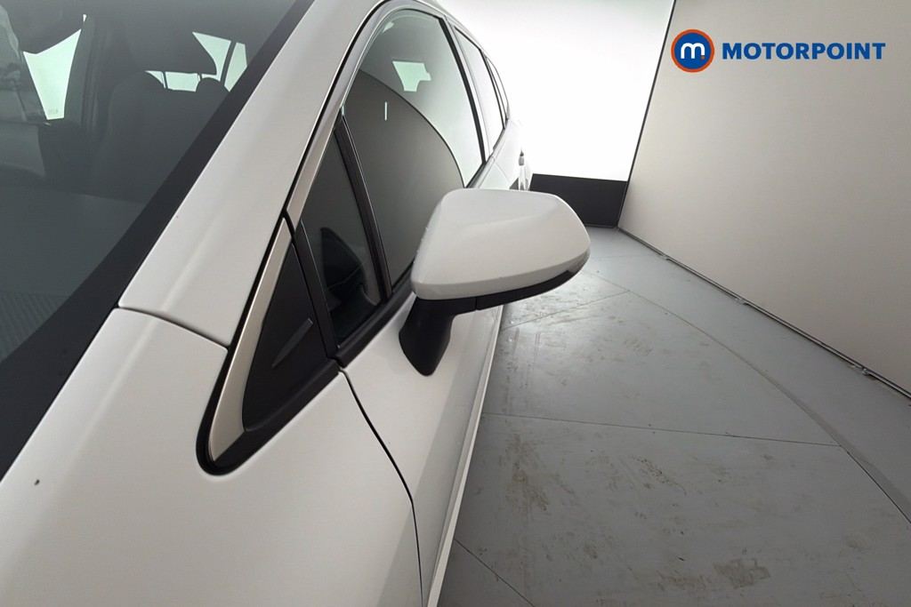 Toyota Corolla Design Automatic Petrol-Electric Hybrid Estate - Stock Number (1656173) - 43rd supplementary image