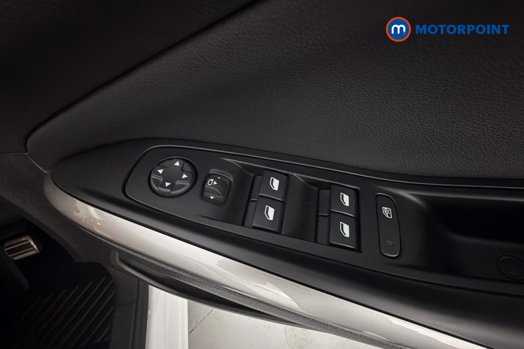 Vauxhall Grandland Ultimate Automatic Petrol Plug-In Hybrid SUV - Stock Number (1656477) - 20th supplementary image