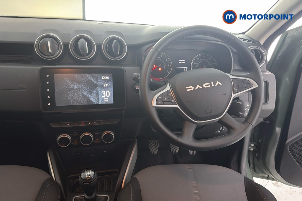 Dacia Duster Extreme Manual Petrol SUV - Stock Number (1656887) - 2nd supplementary image