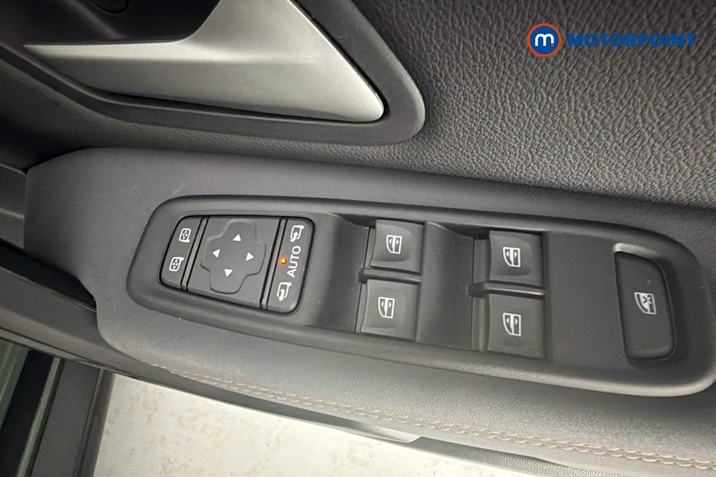 Dacia Duster Extreme Manual Petrol SUV - Stock Number (1656887) - 20th supplementary image