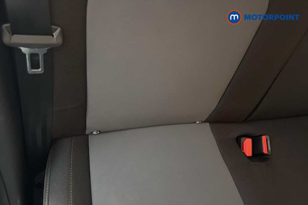 Dacia Duster Extreme Manual Petrol SUV - Stock Number (1656887) - 29th supplementary image