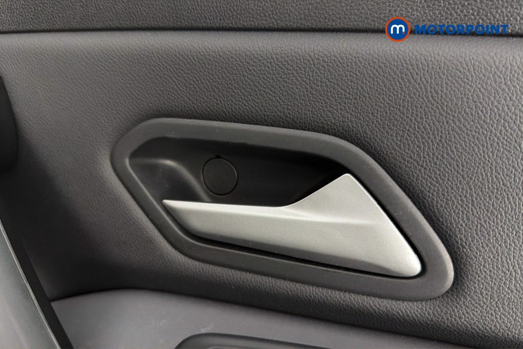 Dacia Duster Extreme Manual Petrol SUV - Stock Number (1656887) - 42nd supplementary image
