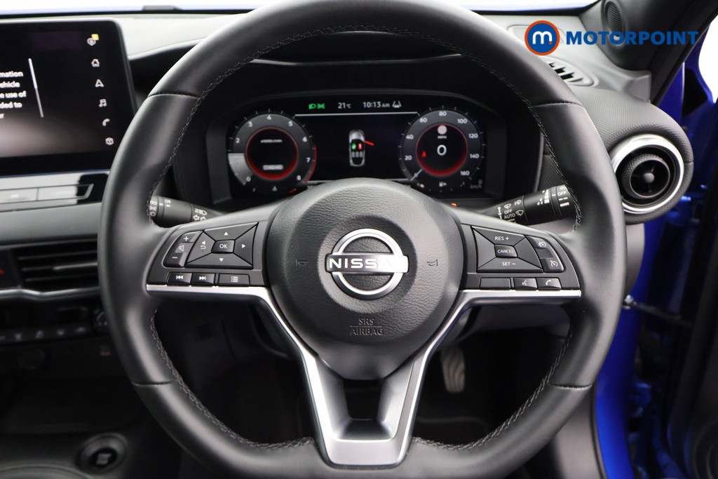 Nissan Juke N-Connecta Manual Petrol SUV - Stock Number (1657028) - 5th supplementary image