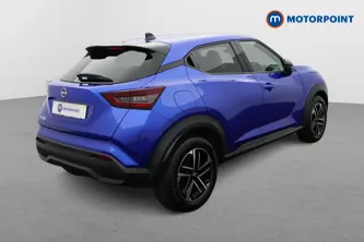 Nissan Juke N-Connecta Manual Petrol SUV - Stock Number (1657028) - Drivers side rear corner