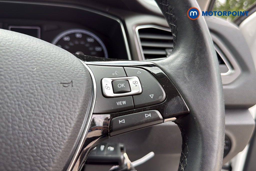 Volkswagen T-Roc SE Manual Diesel SUV - Stock Number (1657110) - 3rd supplementary image
