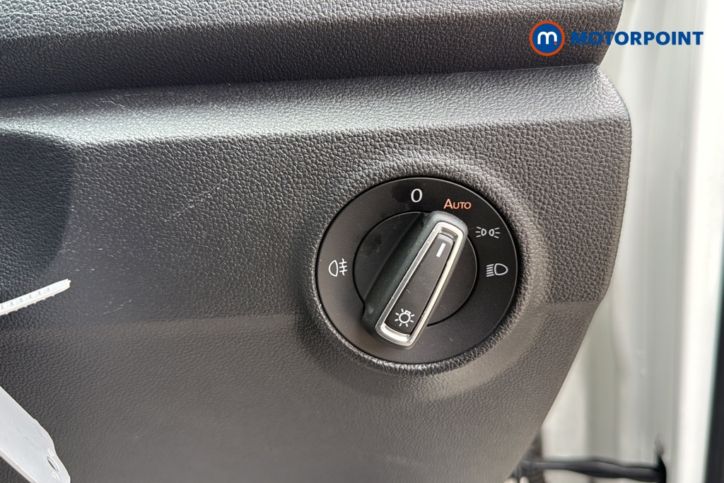 Volkswagen T-Roc SE Manual Diesel SUV - Stock Number (1657110) - 11th supplementary image