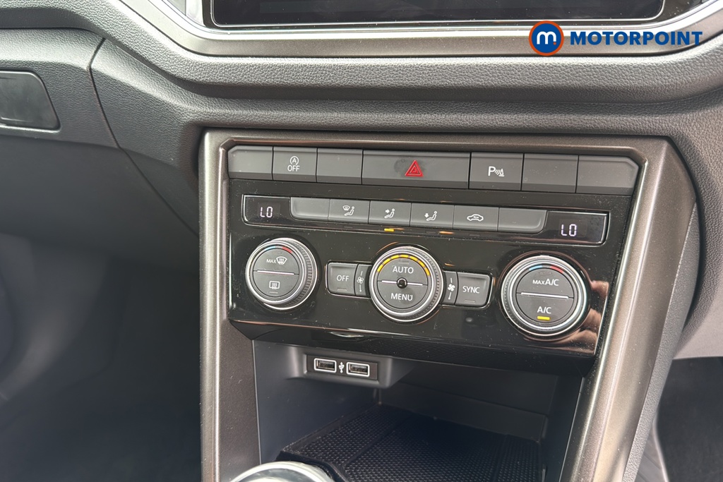 Volkswagen T-Roc SE Manual Diesel SUV - Stock Number (1657110) - 12th supplementary image