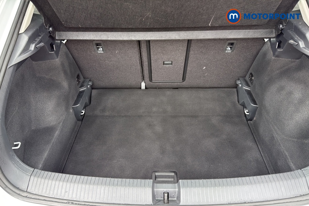 Volkswagen T-Roc SE Manual Diesel SUV - Stock Number (1657110) - 30th supplementary image