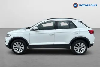 Volkswagen T-Roc SE Manual Diesel SUV - Stock Number (1657110) - Drivers side
