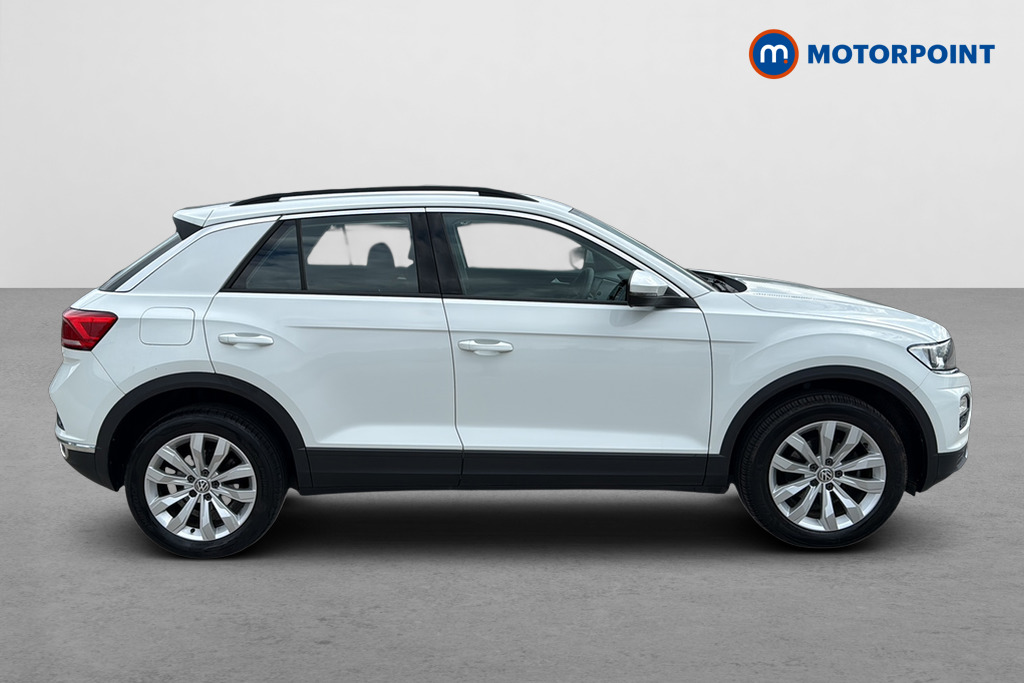 Volkswagen T-Roc SE Manual Diesel SUV - Stock Number (1657110) - Passenger side