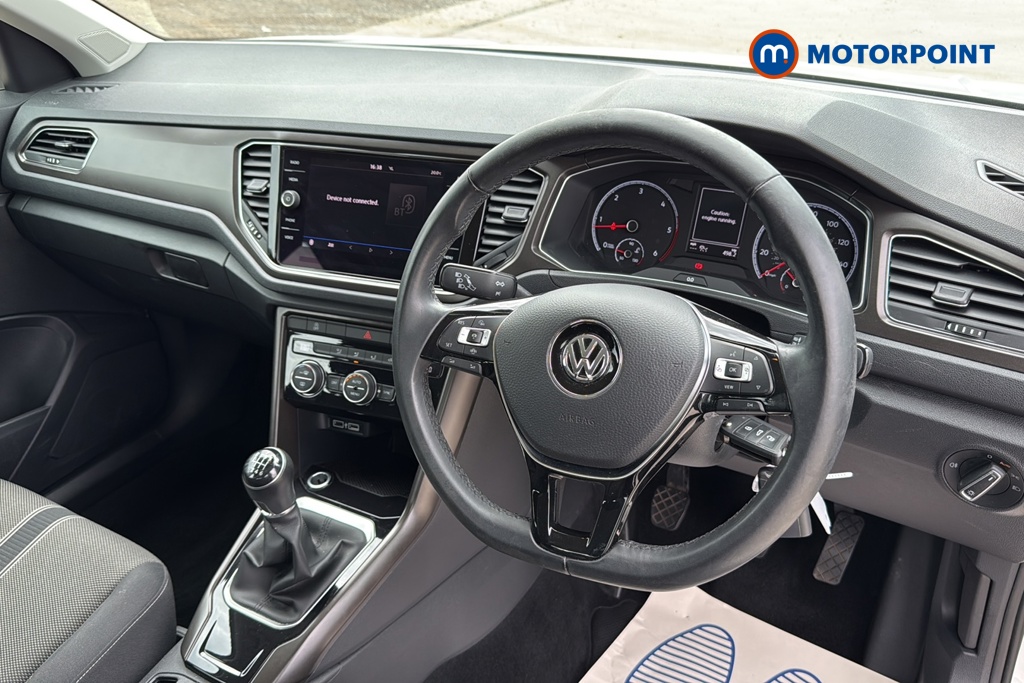 Volkswagen T-Roc SE Manual Diesel SUV - Stock Number (1657110) - 1st supplementary image