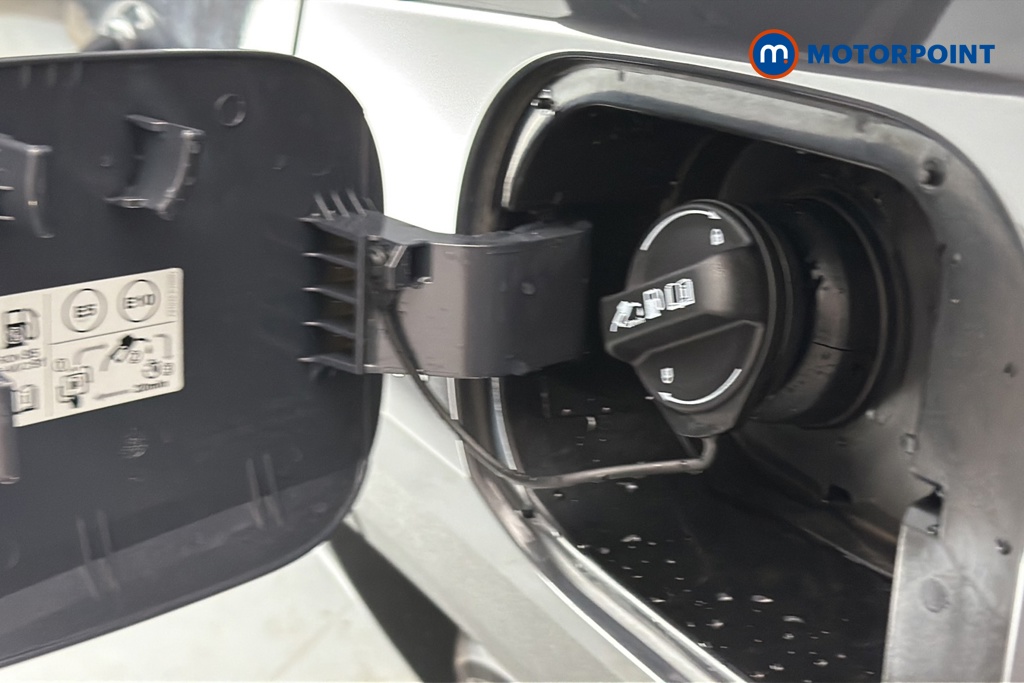 Hyundai Tucson Ultimate Automatic Petrol Plug-In Hybrid SUV - Stock Number (1657436) - 41st supplementary image