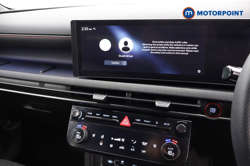 Hyundai Tucson N Line Automatic Petrol-Electric Hybrid SUV - Stock Number (1657697) - 9th supplementary image