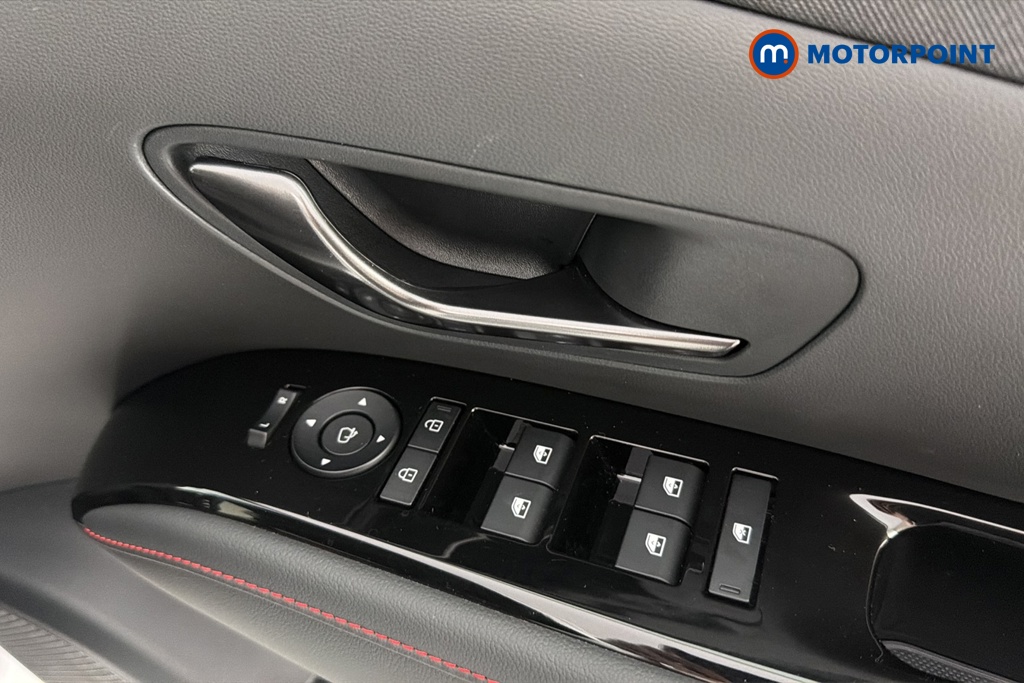 Hyundai Tucson N Line Automatic Petrol-Electric Hybrid SUV - Stock Number (1657712) - 19th supplementary image