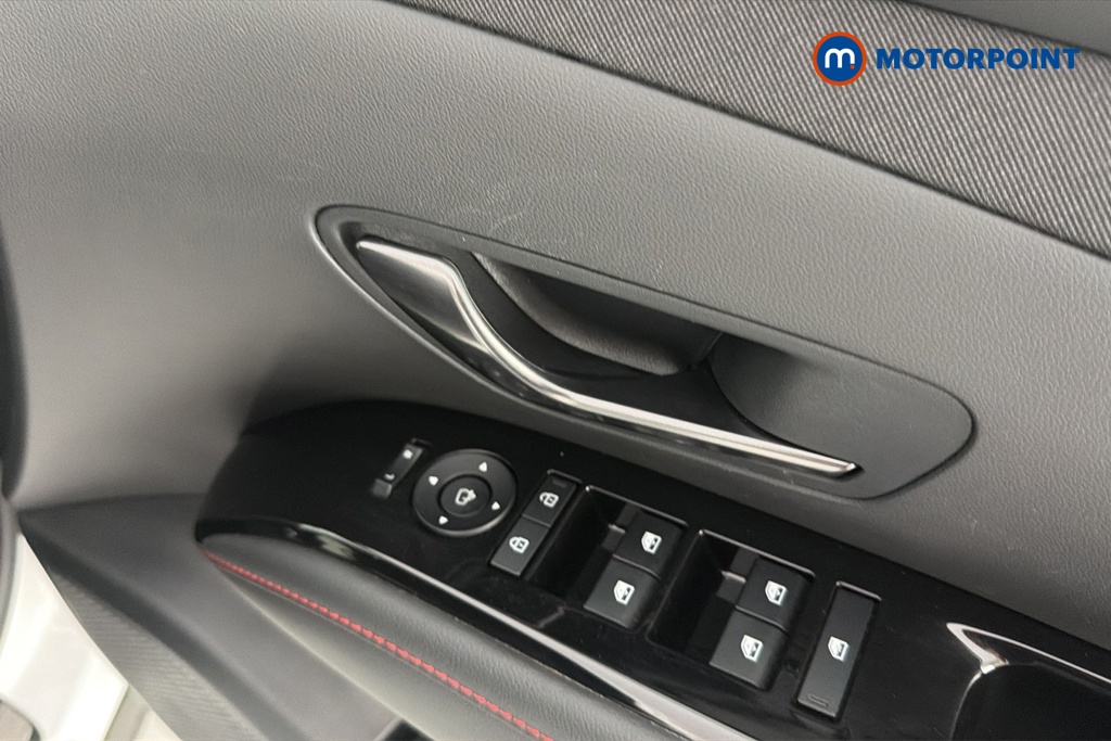 Hyundai Tucson N Line Automatic Petrol-Electric Hybrid SUV - Stock Number (1657713) - 19th supplementary image
