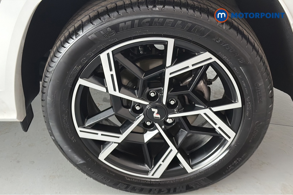 Hyundai Tucson N Line Automatic Petrol-Electric Hybrid SUV - Stock Number (1657719) - 45th supplementary image