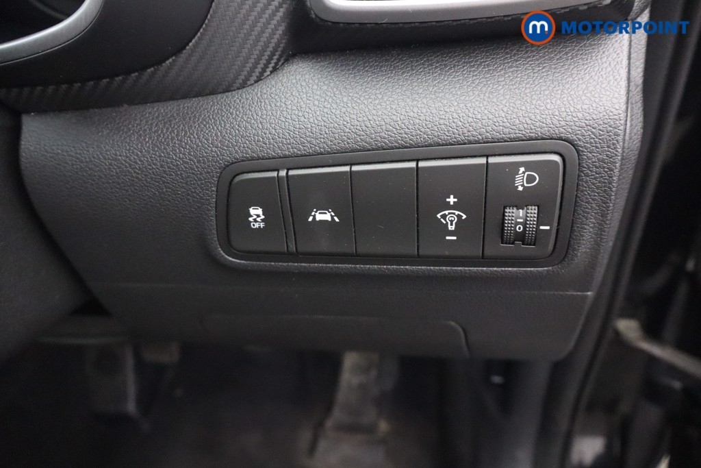 Hyundai Tucson Se Nav Manual Petrol SUV - Stock Number (1610507) - 13th supplementary image