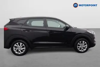Hyundai Tucson Se Nav Manual Petrol SUV - Stock Number (1610507) - Drivers side