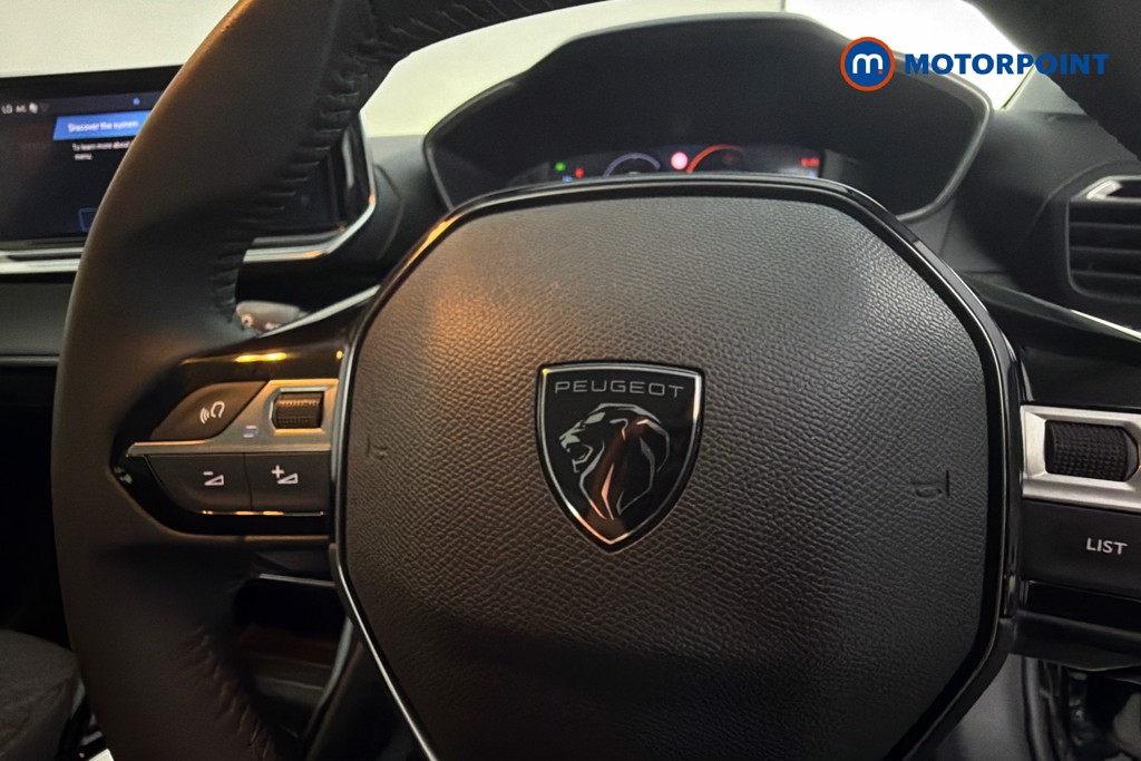 Peugeot 208 Allure Manual Petrol Hatchback - Stock Number (1624800) - 5th supplementary image