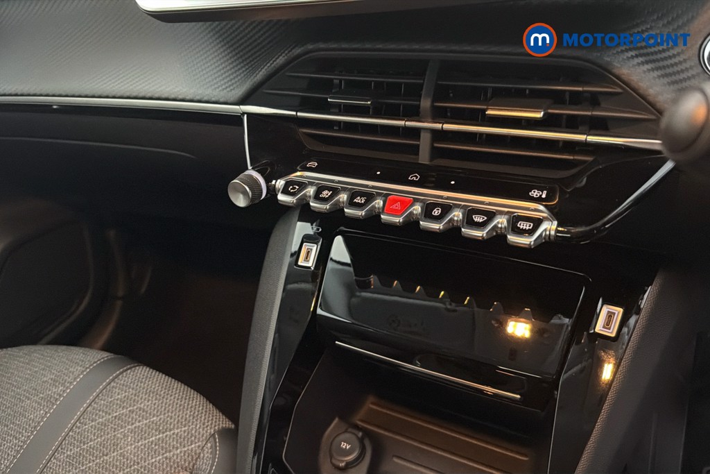 Peugeot 208 Allure Manual Petrol Hatchback - Stock Number (1624800) - 12th supplementary image