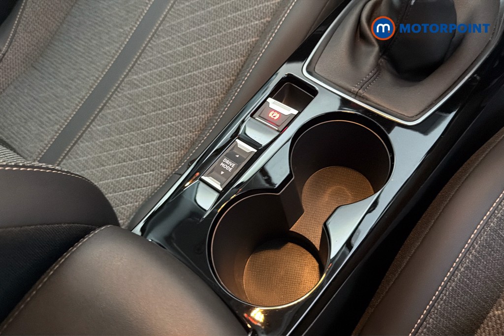 Peugeot 208 Allure Manual Petrol Hatchback - Stock Number (1624800) - 16th supplementary image