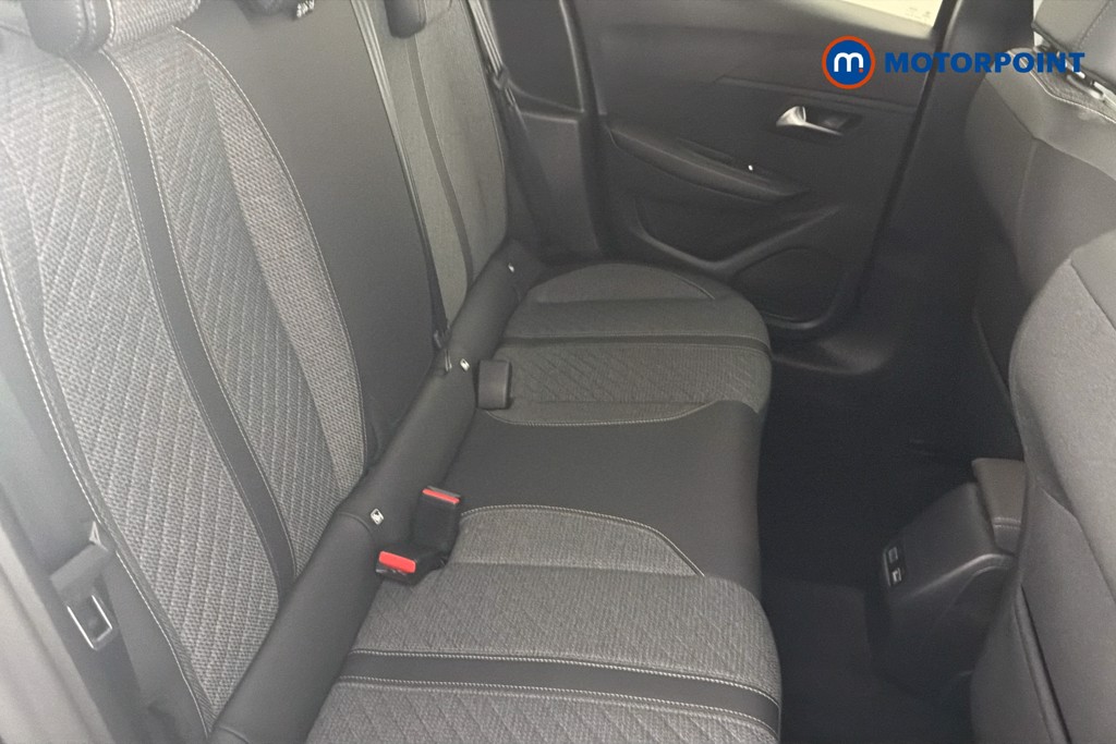 Peugeot 208 Allure Manual Petrol Hatchback - Stock Number (1624800) - 28th supplementary image