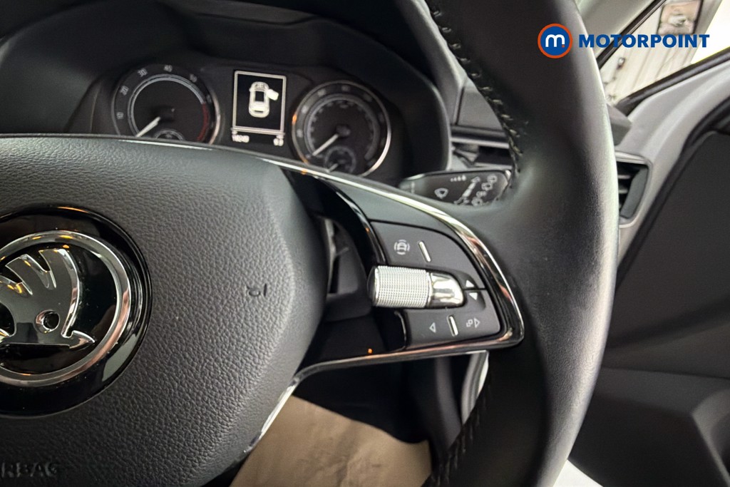 Skoda Scala SE Manual Petrol Hatchback - Stock Number (1629585) - 4th supplementary image