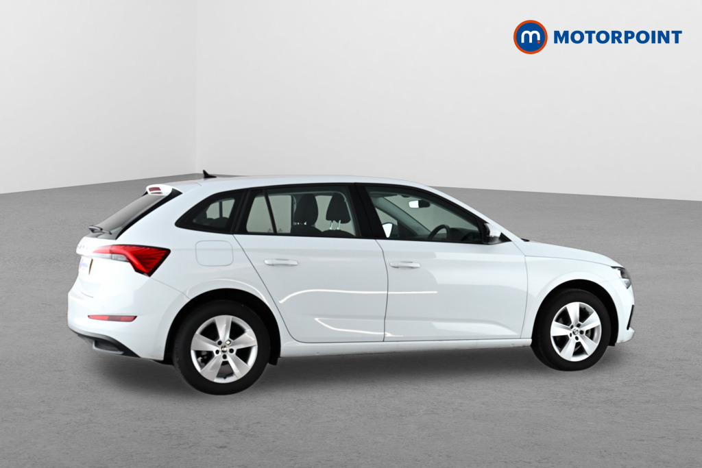 Skoda Scala SE Manual Petrol Hatchback - Stock Number (1629585) - Drivers side rear corner