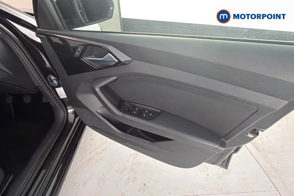 Audi A1 Technik Manual Petrol Hatchback - Stock Number (1629734) - 19th supplementary image
