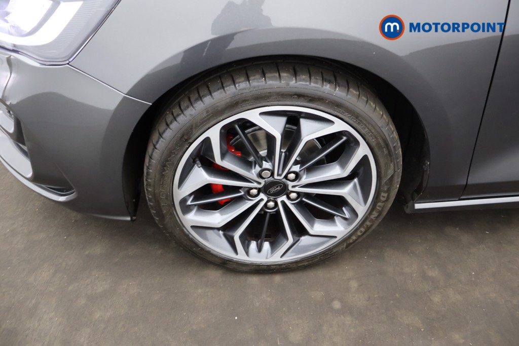 Ford Focus St-Line X Manual Petrol Estate - Stock Number (1630299) - 1st supplementary image