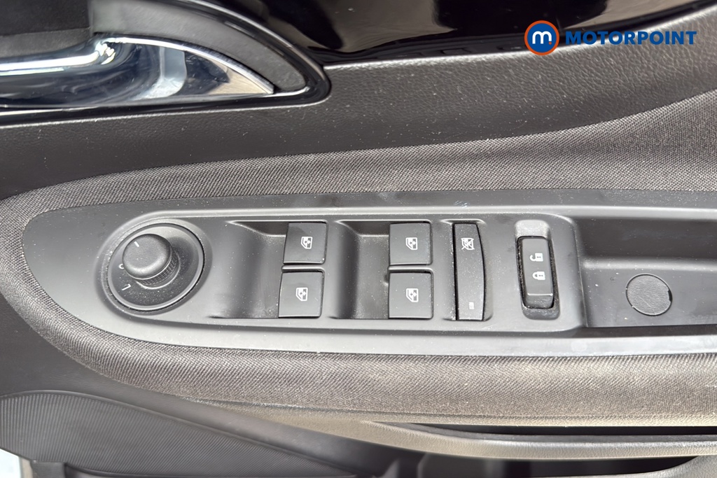Vauxhall Mokka X Active Manual Petrol SUV - Stock Number (1631906) - 19th supplementary image