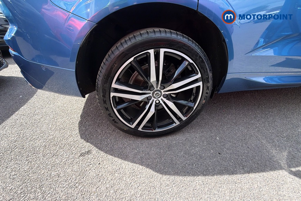Volvo Xc60 R Design Pro Automatic Petrol SUV - Stock Number (1634388) - 35th supplementary image