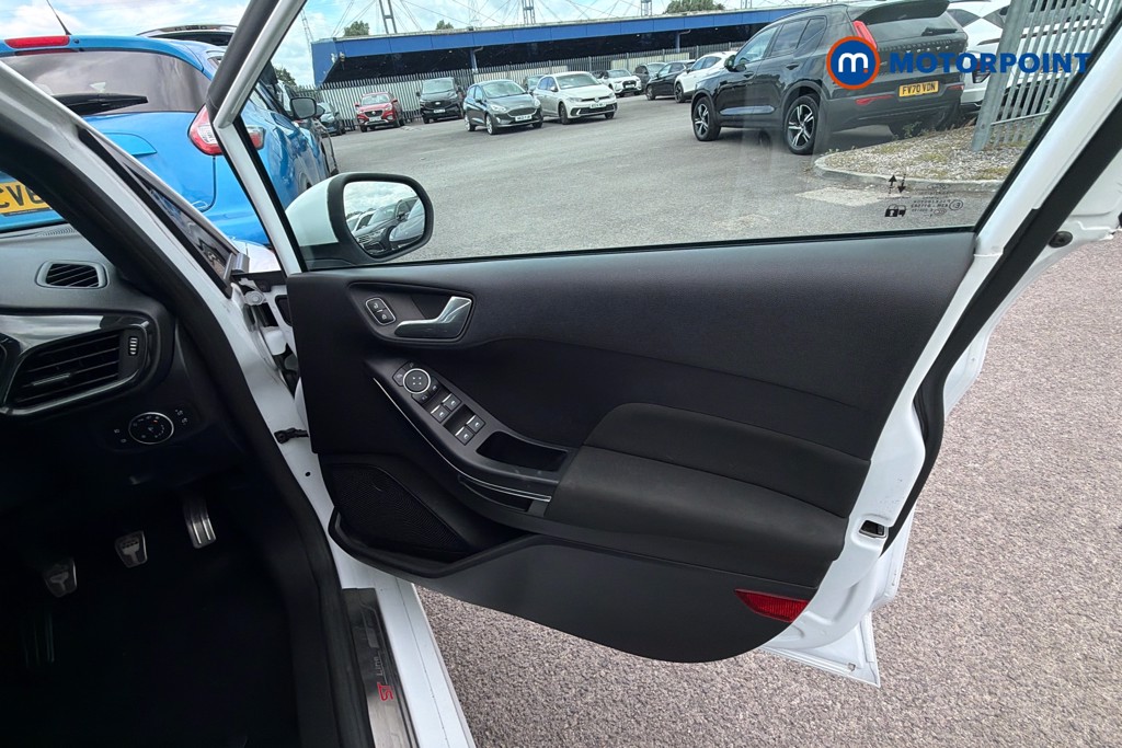 Ford Fiesta St-Line Edition Manual Petrol Hatchback - Stock Number (1639274) - 37th supplementary image