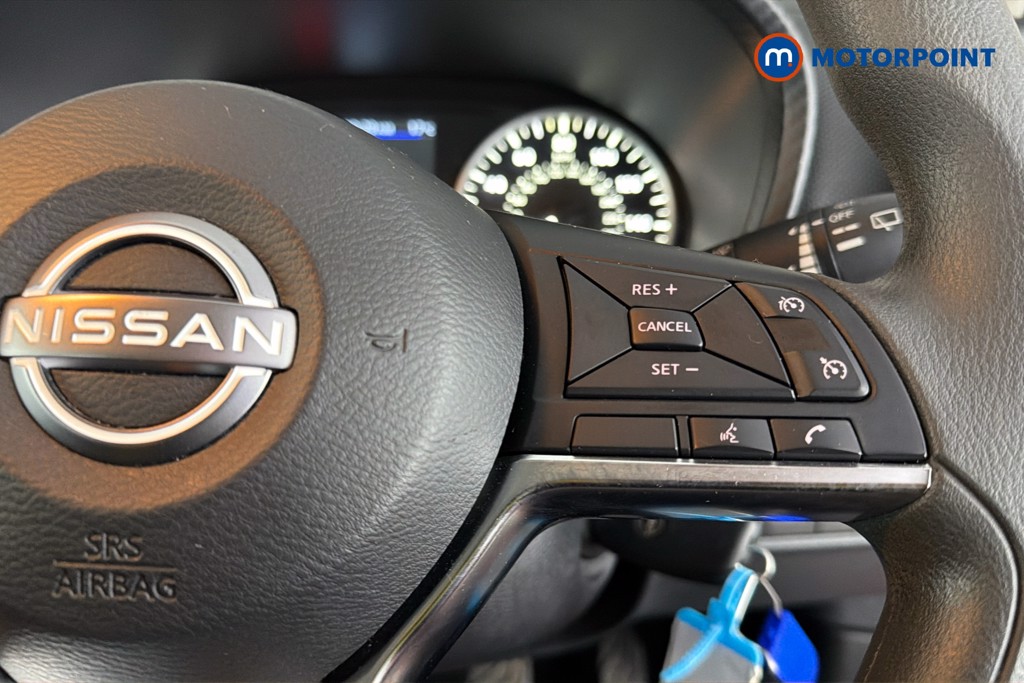 Nissan Juke Acenta Manual Petrol SUV - Stock Number (1644603) - 4th supplementary image