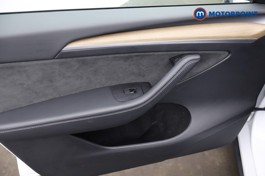 Tesla Model Y Rwd 5Dr Auto Automatic Electric SUV - Stock Number (1644768) - 22nd supplementary image