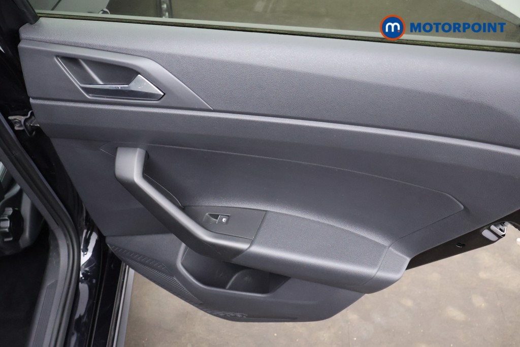 Volkswagen Polo R-Line Manual Petrol Hatchback - Stock Number (1646266) - 17th supplementary image