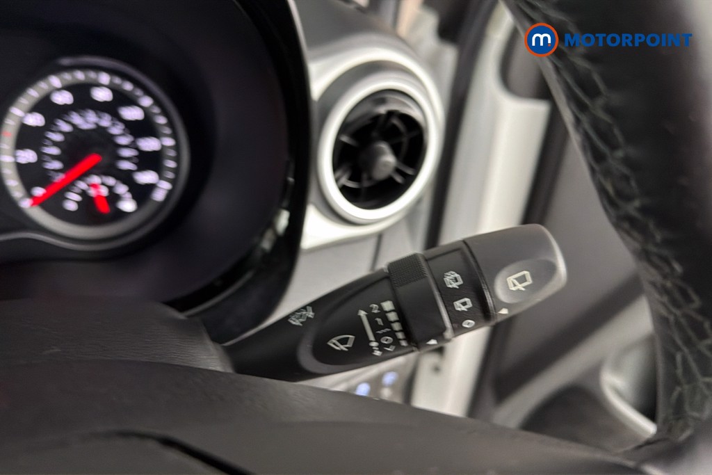 Hyundai I10 Premium Automatic Petrol Hatchback - Stock Number (1646453) - 7th supplementary image