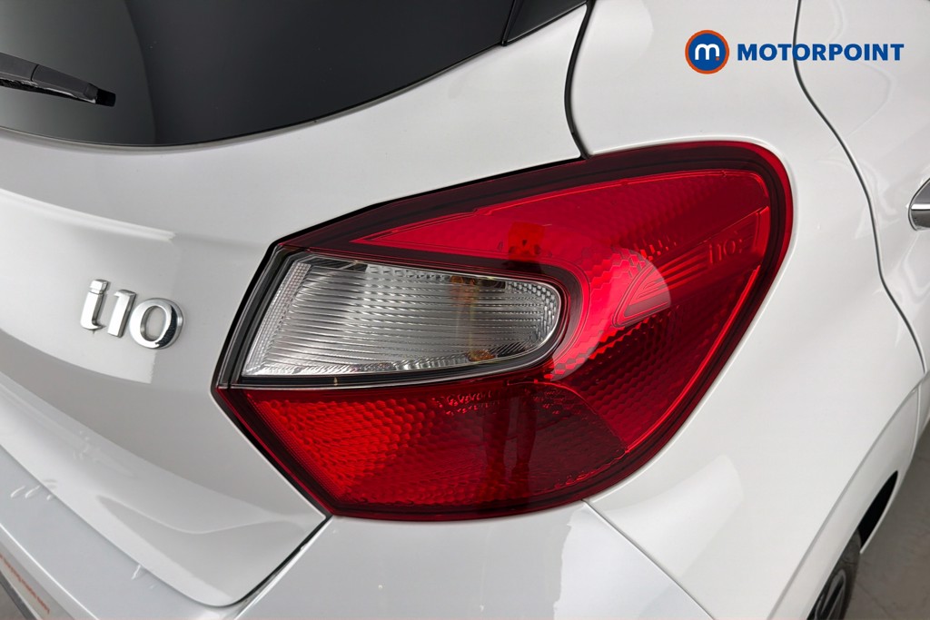 Hyundai I10 Premium Automatic Petrol Hatchback - Stock Number (1646453) - 38th supplementary image