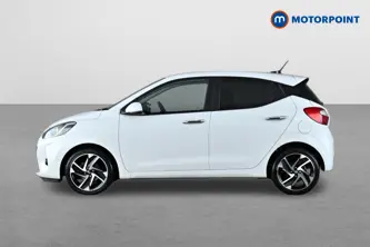 Hyundai I10 Premium Automatic Petrol Hatchback - Stock Number (1646453) - Passenger side