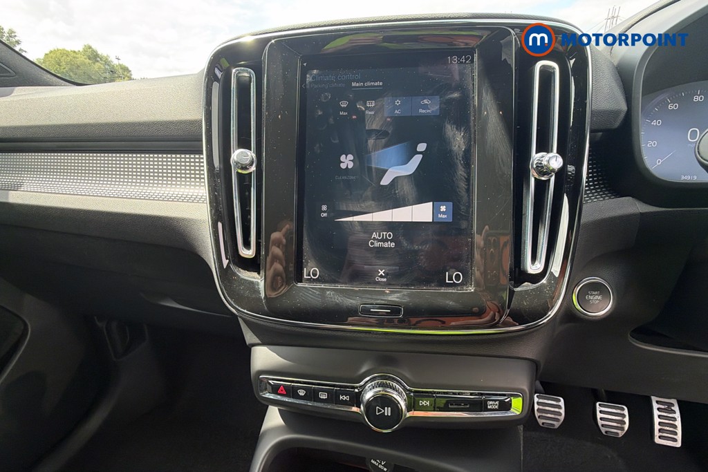 Volvo Xc40 R Design Manual Petrol SUV - Stock Number (1647895) - 20th supplementary image