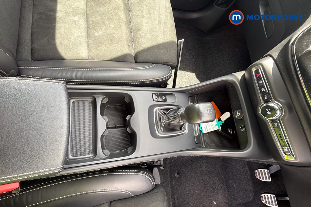 Volvo Xc40 R Design Manual Petrol SUV - Stock Number (1647895) - 21st supplementary image