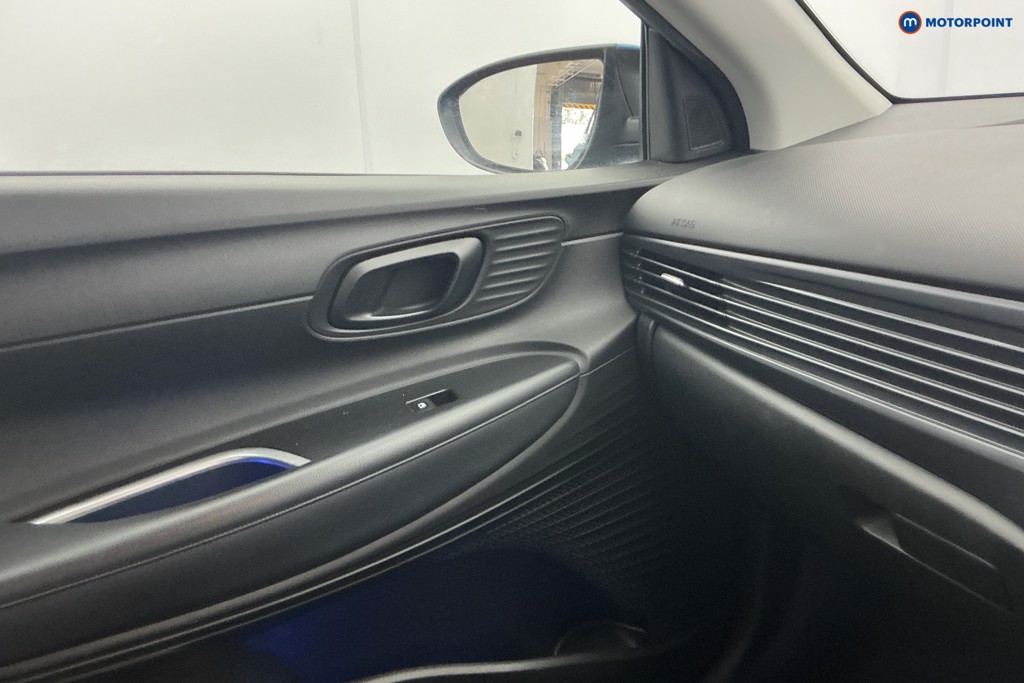 Hyundai Bayon Se Connect Manual Petrol SUV - Stock Number (1648257) - 19th supplementary image