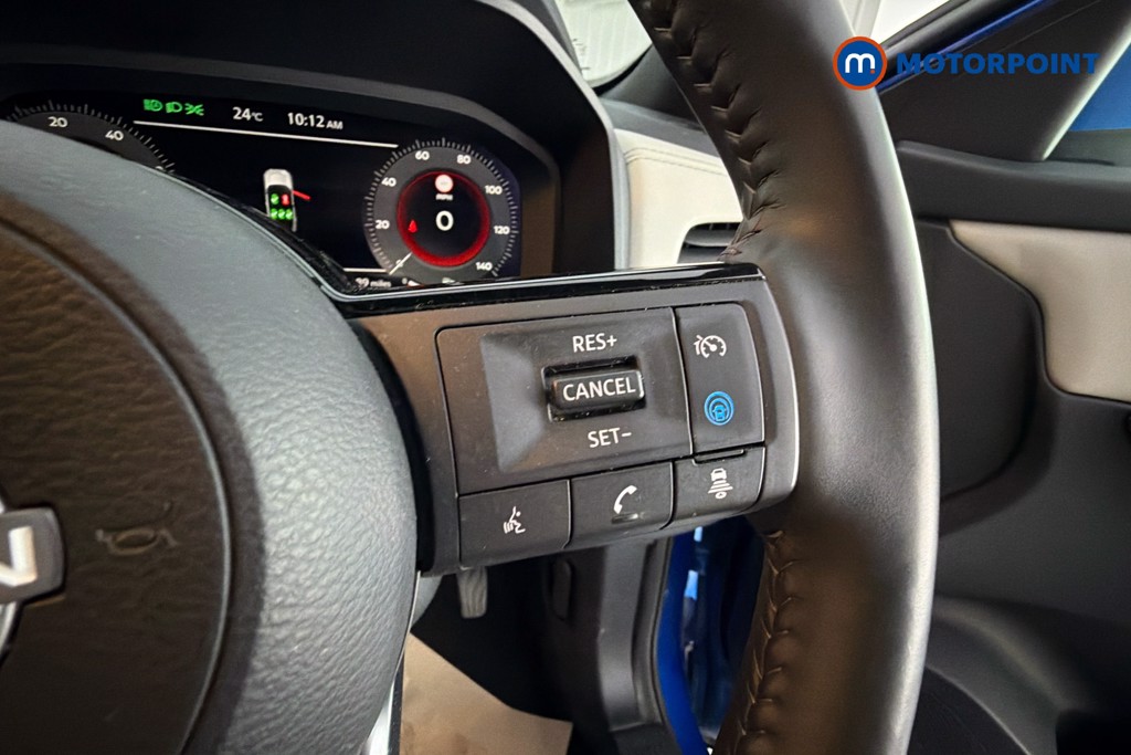 Nissan Qashqai Tekna Automatic Petrol-Electric Hybrid SUV - Stock Number (1649296) - 4th supplementary image