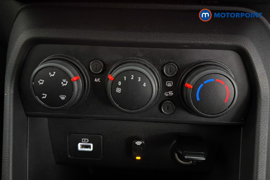 Dacia Sandero Stepway Comfort Manual Petrol Hatchback - Stock Number (1649690) - 12th supplementary image
