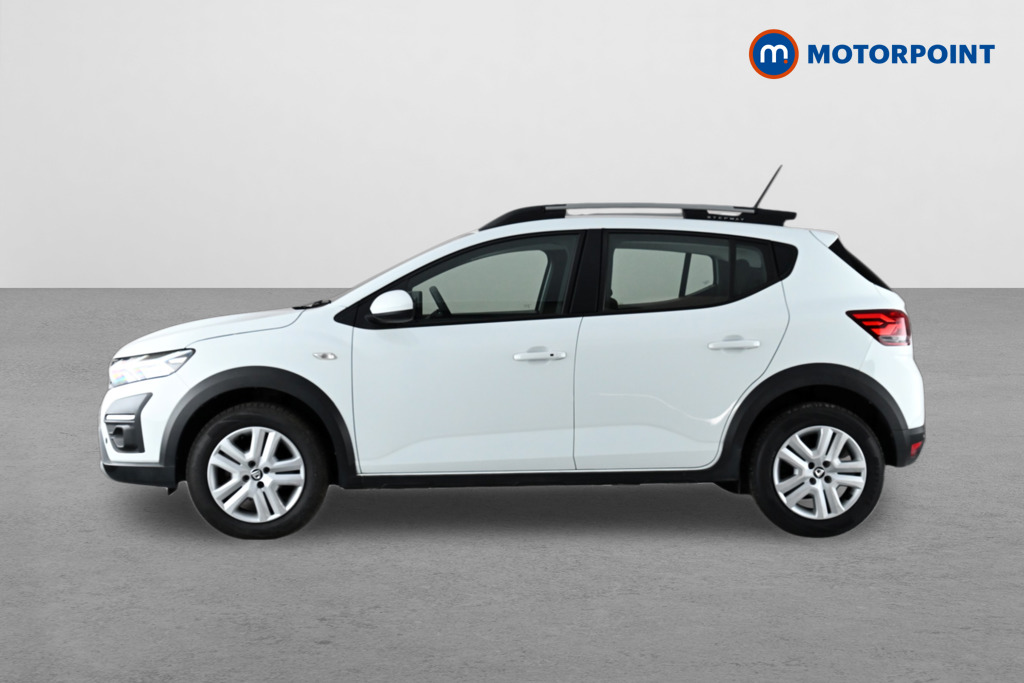 Dacia Sandero Stepway Comfort Manual Petrol Hatchback - Stock Number (1649690) - Passenger side