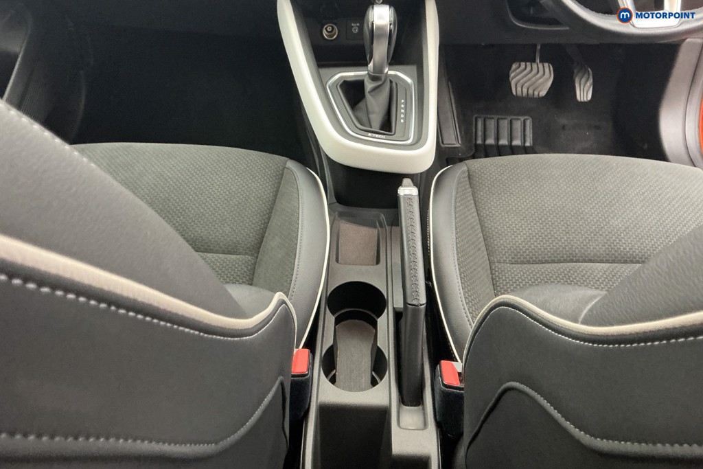 Renault Clio S Edition Automatic Petrol-Electric Hybrid Hatchback - Stock Number (1649697) - 11th supplementary image