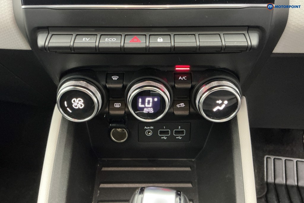 Renault Clio S Edition Automatic Petrol-Electric Hybrid Hatchback - Stock Number (1649697) - 16th supplementary image