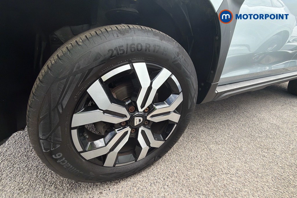 Dacia Duster Prestige Manual Petrol SUV - Stock Number (1650095) - 41st supplementary image